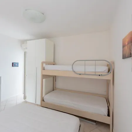 Nettuno Apartamento
